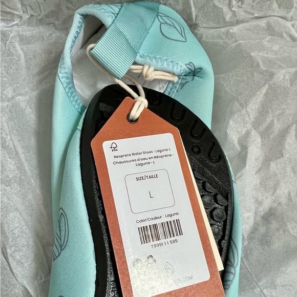 Coco Village Neoprene Kids Water Shoes - Laguna Pattern - Size 34/35, Unisex NWT - Picture 4 of 9